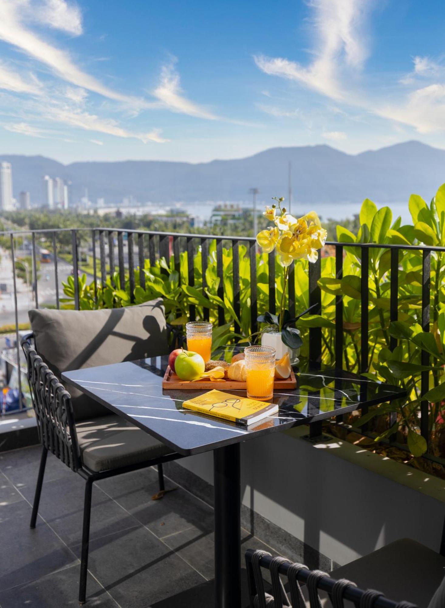 Jbay Beachfront Boutique Hotel Da Nang Dış mekan fotoğraf